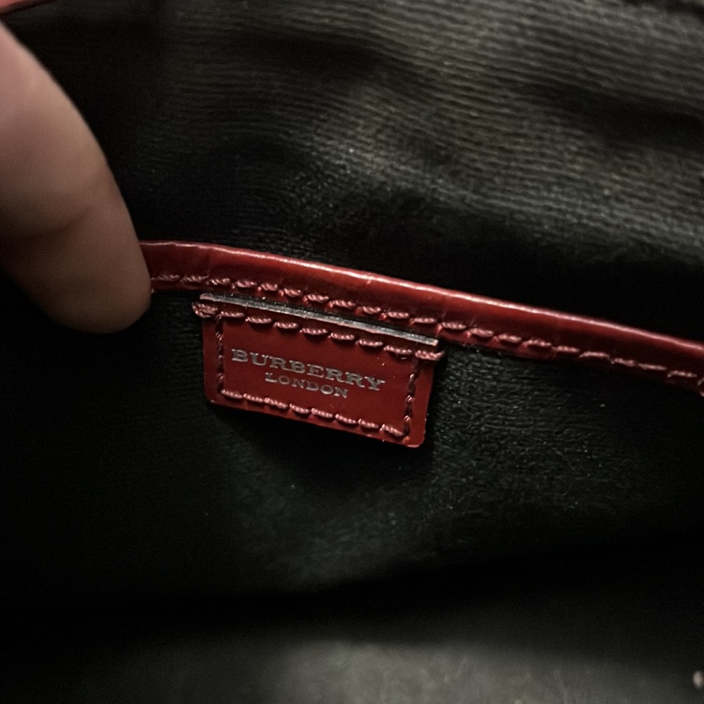 BURBERRY HAYMARKET PLAID SHOULDER BAG LEATHER - Picture 8 of 9